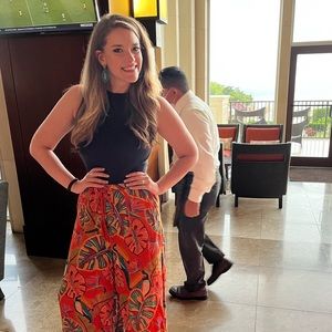 Meet your Posher, Claire